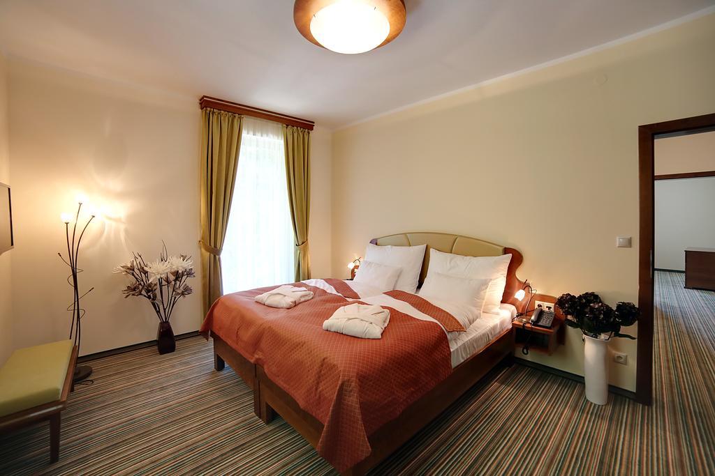 Parkhotel Forest Mariánské Lázně Extérieur photo
